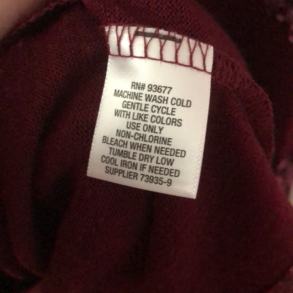 Liz Claiborne Long Sleeve Seamed Tee - Picture 5 of 5